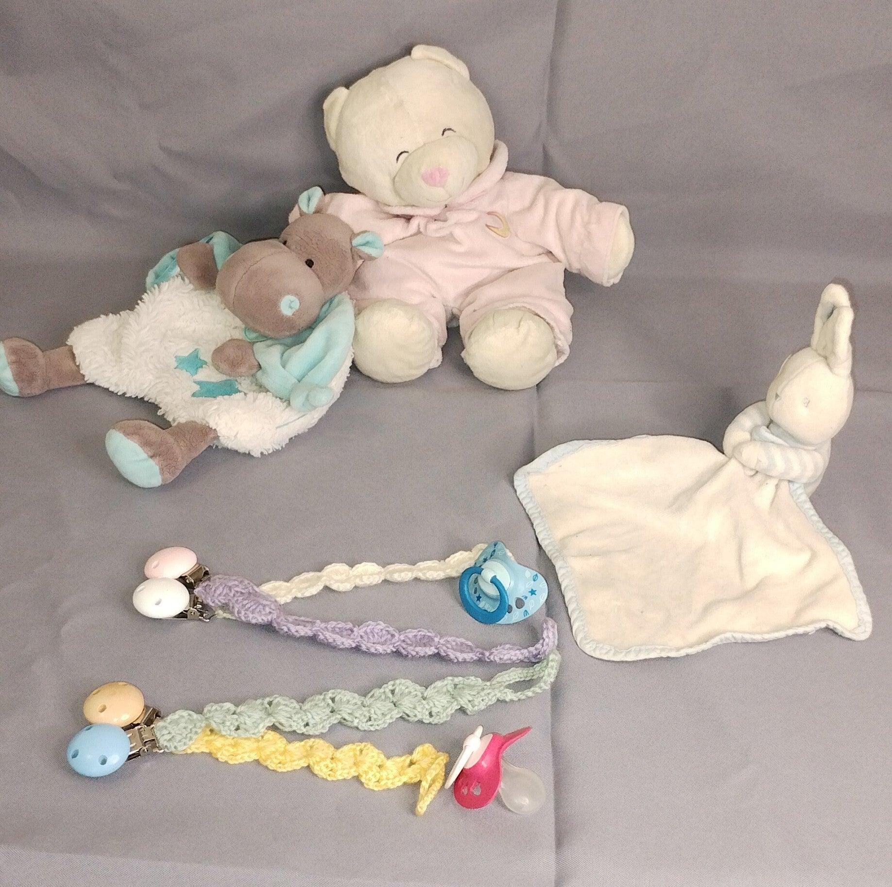 Attache tétine de Lily - Bébé Crochet